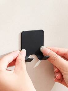 1/3Pcs Razor Holder Shaver Hook Hanger Stand For Shower,Stainless Steel Non Perforated Shaver Racks,Stainless Steel Razor Holder For Shower,Razor Holder Hooks,Waterproof Self-Adhesive Shaver Holder,Bathroom Storage Brackets,Wall Mounted Non Drilling Hanging Storage Racks,Ideal For Bathroom,Kitchen,School,Dormitory,Apartment