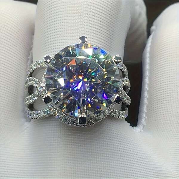 1 pieza Anillo de compromiso de lujo para mujer, bellamente plateado en plata con circonita cúbica sintética redonda y brillante incrustada, accesorio elegante para bodas y fiestas, regalo de joyería preciosa para un ser querido, regalo de vacaciones