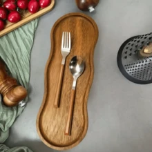 1pc Rosewood Tray, Wooden Tray, Breakfast Tray, Serving Platter, Tray. Used For Holding Bread, Cake, Snacks, Nuts, Fruits. New Creative Tray. Suitable For Christmas, Thanksgiving And Various Festivals. Suitable For Kitchen, Dining Room, Picnic Use.