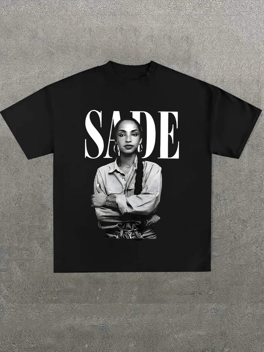 Plus Size Men Sade Graphic Print Casual Soft Short Sleeve Pure Cotton 220gsm T-Shirt - màu đen - Xem 1