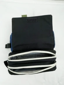 Estojo para caneta de anime Hatake Kakashi - Edição vermelha, porta-papelaria exclusivo e durável com fecho de zíper, ideal para escola, escritório ou viagens, presente perfeito para fãs de anime e estudantes