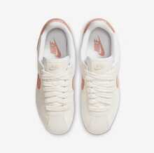 Nike New Lightweight Cushioned Retro Design Outdoor Unisex Classic Cortez Textile Abrasion-Resistant Comfortable Lightweight White Pink Swoosh Casual Low-Top Sneakers, Fashionable Versatile Casual Commuting Shoes, Style Essential HM3697-161 - White Pink - View 4