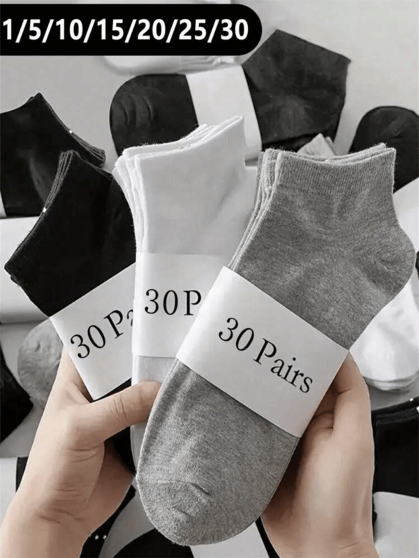 90 Pair Of Men's Soft, Lightweight, Casual Low-Cut Socks.