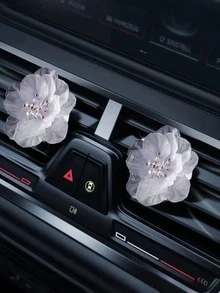 Flower-Shaped Car Air Freshener – Pearl-Like ABS Petal Vent Clip With Long-Lasting Light Scent, Cute Kawaii Dashboard Decor For Odor Elimination, Universal Fit Aroma Diffuser Accessory,Car Air Outlet Decoration