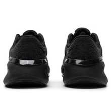 Nike أحذية رياضية للنساء من نايك بتصميم الحربي الأسود مع وسادة داعمة وقبضة، من إصدار VERSAIR خفيفة الوزن بنعل طري مرن ومتين، بنعل سميك للتدريب الرياضي، بتصميم كلاسيكي متعدد الاستخدامات مقاوم للأوساخ، مناسبة للارتداء اليومي والتنقل، موديل DZ3547-002