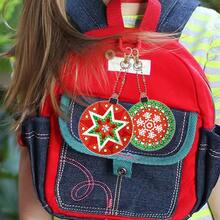 6 pièces/set Décoration de boule de Noël Pendentif Porte-clés Art Diamant, Kit artisanal 5D DIY pour débutants, Porte-clés exquis et pendentif en pierre gemme acrylique pour la décoration, Idée de cadeau de Noël parfaite, Kit de peinture de diamant rond