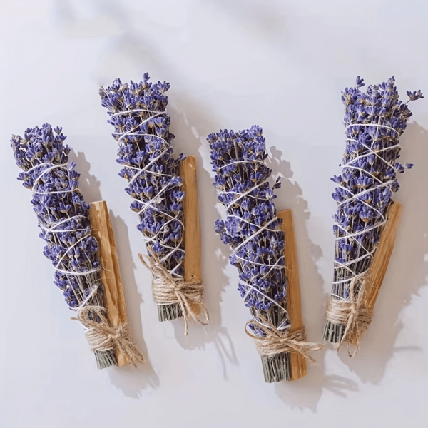4 Stück Lavendel & Palo Santo Bündel – Handgefertigte Räucherstäbchen zur Reinigung negativer Energie, Entspannung & Heimdekoration, ideales Geschenk