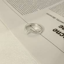 Women's Ring With Zirconia Setting, Modern Style In A Versatile Shape - #17 - View 2