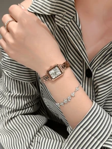 Reloj de mujer elegante y de moda con superficie de concha, regalo para ella