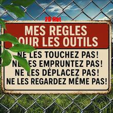 1 pièce Panneau mural métallique plat 2D, décoration murale en fer sur le thème des outils français, convient pour la maison, l'atelier de menuiserie, l'atelier de réparation automobile, l'atelier de réparation mécanique, la quincaillerie, le jardin, la salle d'artisanat, le repaire d'homme, style de trou aléatoire