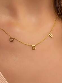 1 件个性化不锈钢名字字母项链，26 个字母线圈吊坠女士吊坠首饰，家庭成员礼物不锈钢镀金英文字母项链复古时尚个性化设计嘻哈甜美酷小丑，适合男女在街头日常通勤派对佩戴（仅限英文字母定制），适合周年纪念日、生日、毕业典礼、舞会、派对，女士项链 - 彩色 - 查看 18