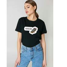 PLAYERA CON ESTAMPADO GRAFICOLO QUE NO TE MATA TE ACE MAS FUERTE, PERFECTO PARA CITAS CASUALES - Negro - Ver 1