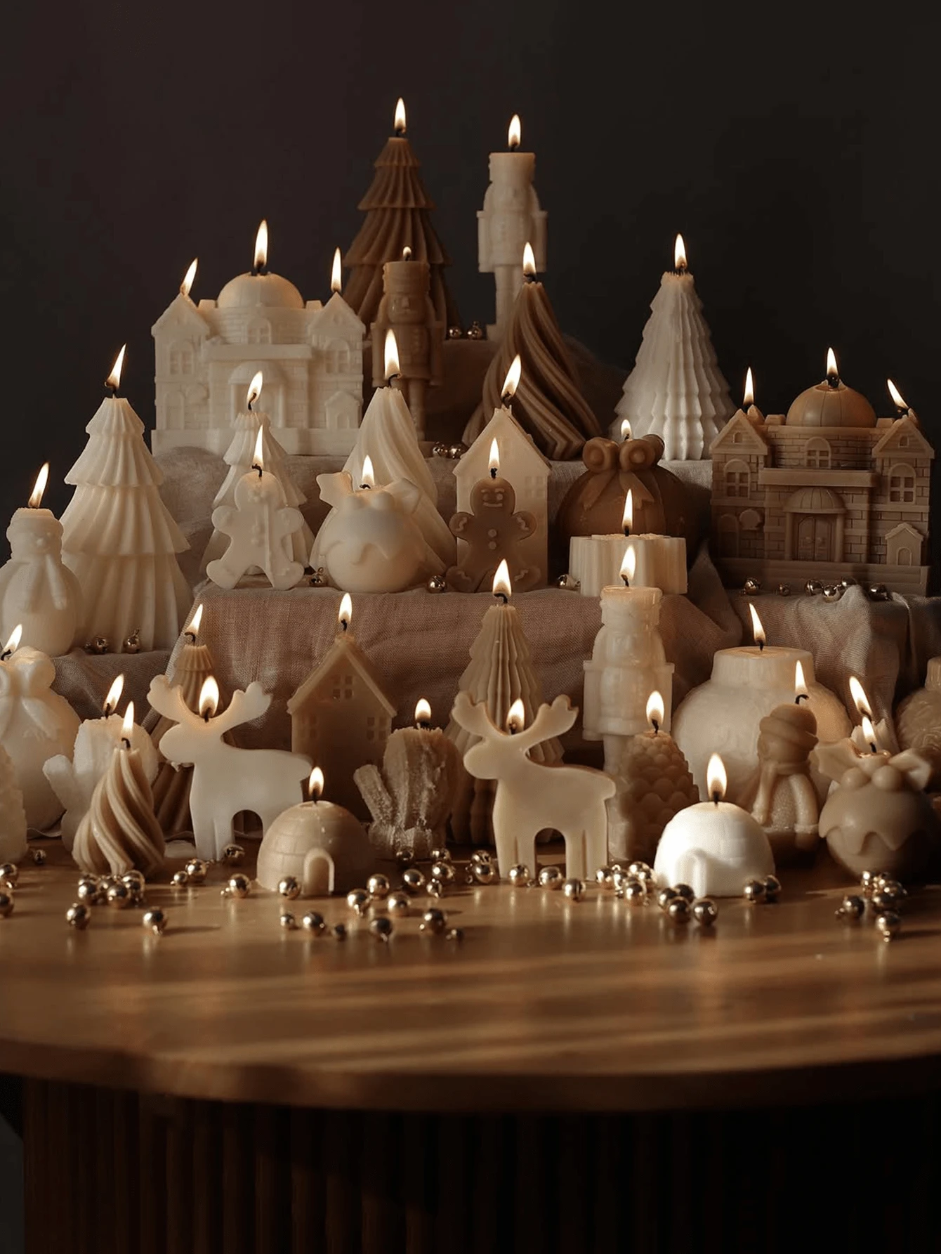 1 pieza Paquete de velas navideñas hechas a mano, que incluye campana, árbol de Navidad giratorio, copos de nieve, hombre de jengibre, alce, castillo, cascanueces, vela decorativa para ambiente, decoración de habitación, regalos de Halloween, regalos de Navidad, regalos para mejores amigos, regalos de graduación, regalos de cumpleaños, regalos de boda, regalos del Día de la Madre, regalos para amantes, regalos para mujeres, niñas, regalos de boda, recuerdos de boda, decoración del hogar, decoraciones de cumpleaños, aroma a pera inglesa y freesia, decoraciones navideñas