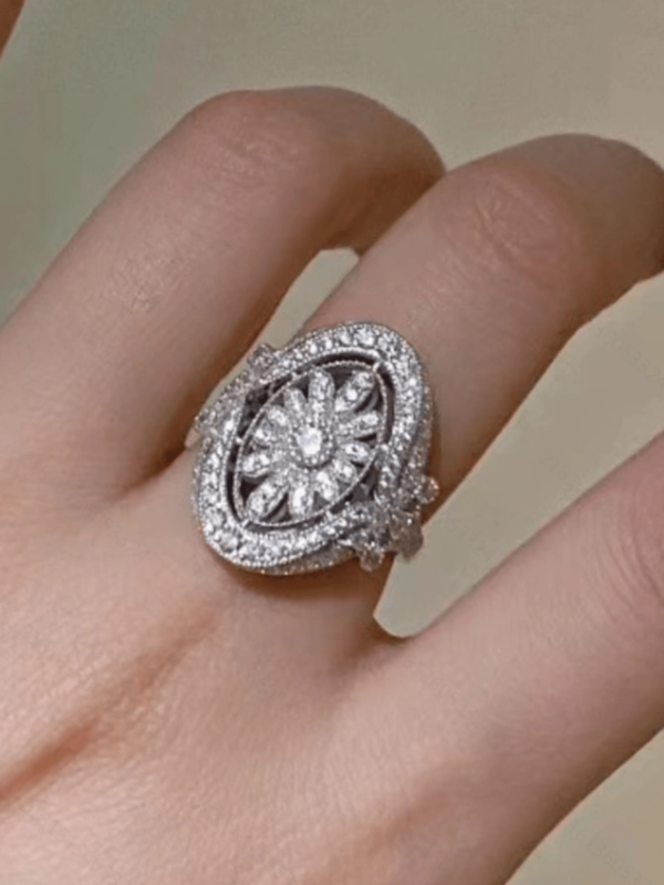 1PC Elegant Women's Sunflower Wedding Ring Synthetic Zirconia Floral Design Jewelry Bridal Wedding Party Vacation Bridesmaid Gifts