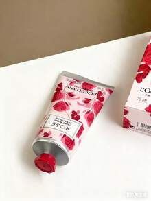 L'Occitane Hand Cream Gift Set (3 X 75ml - Orange Blossom, Rose, Cherry Blossom) - Three-piece Set - View 4