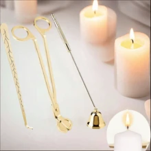 Juego de 3 piezas de herramientas para velas en color negro y dorado, kit de herramientas de acero inoxidable que incluye cortador de mecha, sumergidor de mecha y apagador de mecha para amantes de las velas, set de accesorios para velas - Dorado - Ver 1