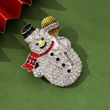 1pc Women's Christmas Snowman Brooch, Rhinestone Enamel Holiday Jewelry, Cute Winter Snowman Scarf And Broom Brooch Gift, Christmas Rhinestone Snowman Brooch, Lapel Pin, Adorable Christmas Clothing Decoration Brooch, Perfect Holiday Gift