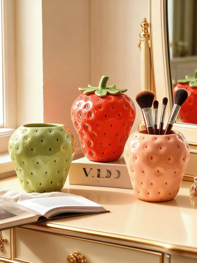 1pc Strawberry Makeup Brush Storage Bucket High-Grade Ceramic Pen Holder Ornaments Cute Desktop Storage Box, Is An Ideal Gift For Christmas, Valentine's Day, New Year And Other Festivals. Gift For Friends