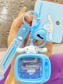 سلسلة مفاتيح سانريو سينامورول زرقاء، مطرزة بتفاصيل 4 بوصات، قفل بالضغط، سلسلة من سبائك معدنية، ديكور للحقيبة والمفتاح، للاستخدام اليومي، هدية لمحبي سانريو، لمسة مميزة، إصدار محدود، جاهزة للهدايا، لون أزرق سماوي، لمسة كاواي، غرزة متينة، رفيق مكتب، ديكور منزلي، مشبك حقيبة ظهر، مروحة للبالغين