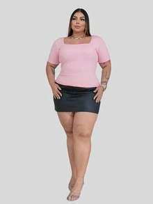 Blusa Básica T- Shirt Plus Size Macia E Ajustável Estilosa Malha Elegant Confortavel G1 Verão Elegante Lisa Liso - Blusa Mc Rosa BB - Visão 5