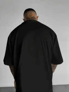 Street-Style Crew Neck T-Shirt With The Stylish And Personalized "REPLAY" Printed On It, Featuring A Loose Fit, Comfortable And Breathable, Suitable For Daily Wear. - Black - View 2
