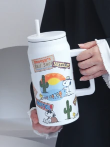 SNOOPY BAIT SHOP WhiteTumbler Cup 1500ml, Unique Design, Large Handle for Convenience, Contain PP Straw, Stainless Steel Inner Liner, Ideal for Outdoor or Indoor Use - 白色 - 查看 3