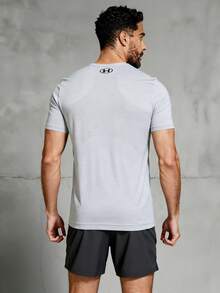 Under Armour Camiseta de secado rápido para hombre, color gris, para fitness, running, fitness y ocio, suave, ajustada, ligera, transpirable, de manga corta, cuello redondo, para entrenamiento, Vanish Seamless SS 1382801-100