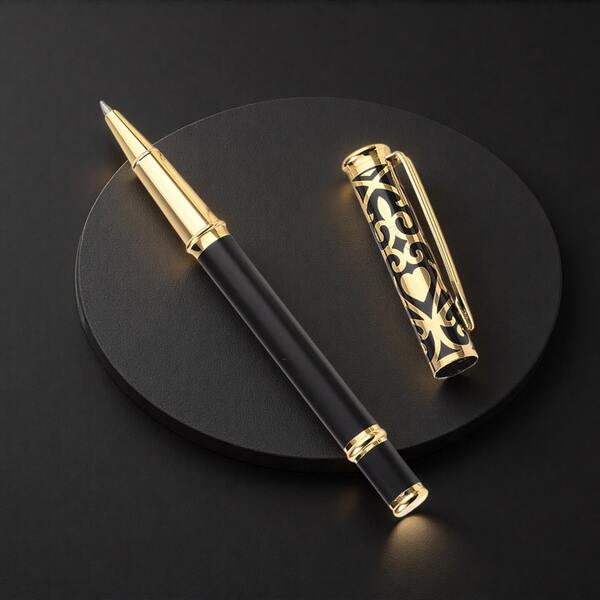 1 Luxurious Black And Gold Engraved Metal Signature Pen - Replaceable Refill/Stylish Design, An Ideal Business Gift For Executives, Colleagues And Students/Perfect For Office Meetings/Graduation Gifts