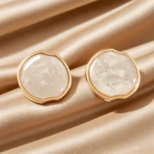 10 Pieces Of High-End Socialite Style Metal Buttons With Four Colors On The Face - Asymmetrical Shaped Apple Buttons In Various Sizes To Choose From, Clothing Sewing Accessories Suitable For Suits, Jackets, Sweaters, And Cardigans, Clothing Decoration - Multicolor - View 7