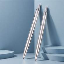 1. Caneta esferográfica prateada minimalista - Design portátil e escrita suave/Perfeita para estudantes e profissionais de negócios/Ferramenta de escrita essencial para escritórios e escolas elegantes/Recarga substituível