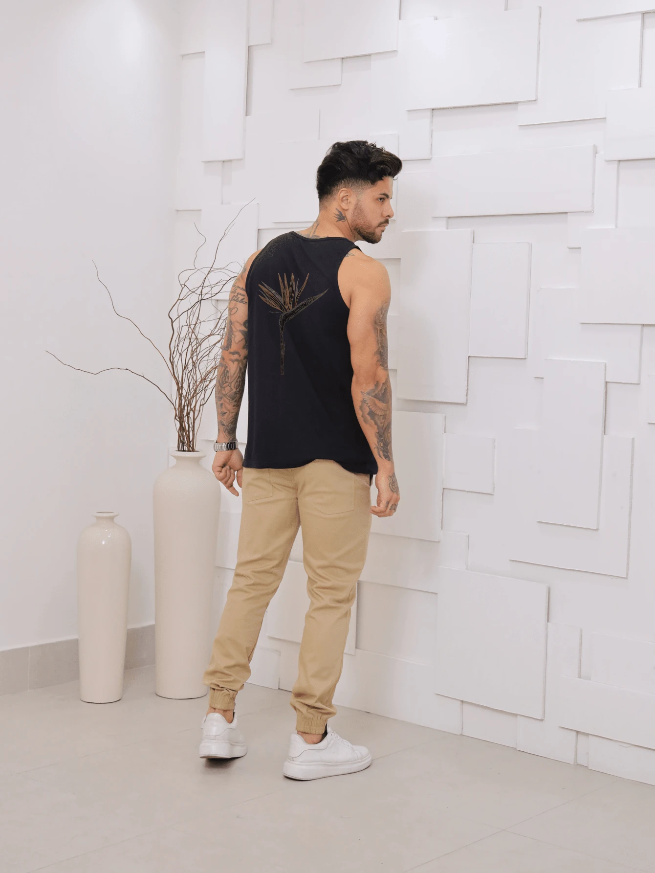 Men's Summer Printed Scoop Neck Tank Top With Stonewashed Knit Stitching - 黑色 - 查看 1