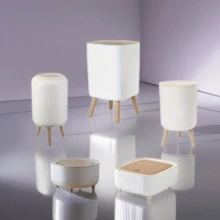 1 Pc 67.63 Oz/1.85 Gallon/2.64 Gallon Simple Trash Can, Fashionable Foot White Garbage Can, Paper Basket, Desktop Trash Can With Lid, For Living Room, Bedroom, Kitchen, Bathroom, Office