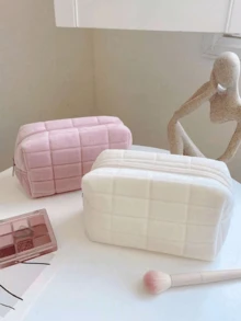 1pc Cute & Soft Plush Travel Makeup Bag Large Capacity Lightweight Toiletry Handbag Multifunctional Cosmetic Organizer Cute Handbag Wallet Pouch Case Portable Cosmetics Brush Storage Clutch With Zipper Closure For Lipstick, Brush, Skincare, Mobile Phone, Coin, Small Items, For Home, Travel, Vacation And School Essentials Gifts Storage Zipper Accessories Nail Wear Resistant - Multicolor - View 8