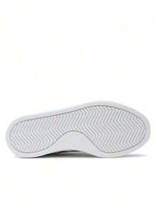 Adidas 阿迪达斯 Grand Court 运动鞋休闲舒适轻便缓震 Cloudfoam 鞋垫防滑柔软亲肤易搭配系带日常通勤学校健身房男女款白色铂金金属色 GW9215 - 白色 - 查看 5