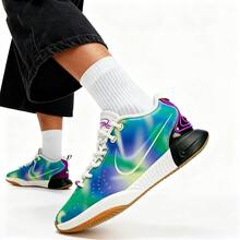 Nike 青少年篮球鞋 Air Zoom 缓震户外运动鞋透气舒适训练鞋耐穿室内时尚休闲鞋 FN4305-900