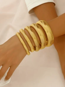 1pc 18K Gold Plated Elastic Vintage Thick Minimalist High-End Striped Bangle Bracelet, Gift For Women, Party Style, Ins Style, Women's Jewelry, Bohemian Style, Delicate Gift, Elegant Bracelet, Stainless Steel Gold Bracelet