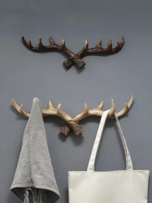 1 PC Vintage Antler Decorative Hook - Suitable For Wall-Mounted Hanging Of Coats & Keys. Ideal For Home Entryway Decoration, Clothing Store Porch Display. Also For Hanging Scarves In Bedrooms & Bags In Studies. Practical Decorative Item For Delicate Homeowners, Clothing Store Owners & Retro-Style Enthusiasts. Solves Dull Walls & Messy Small Items Issues, Balances Aesthetic Decoration & Hanging Storage Functions.