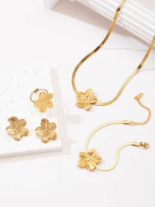 4pcs 18K Gold Plated Stainless Steel 5-Leaf Flower Design Jewelry Set For Women, Chunky Jewelry, Elegant Ladies Earrings, Rings, Bracelet, Necklace, Sophisticated Gift - Yellow Gold - View 1