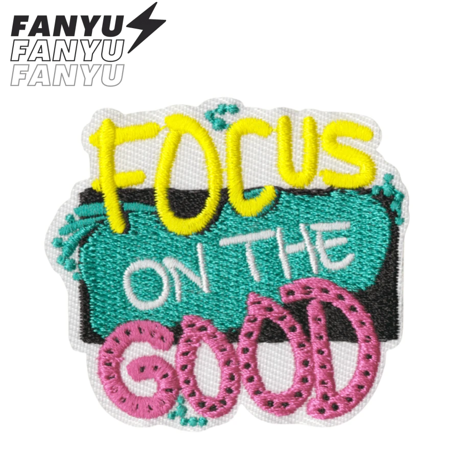 关注美好嬉皮朋克摇滚动漫卡通户外探险贴纸缝制贴片DIY服装配饰刺绣缝纫熨烫贴片徽章标志，适用于衣服、鞋子、包包