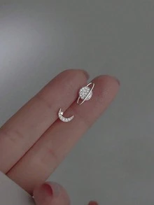 1 Pair Asymmetric Star & Moon Stud Earrings, Minimalist Design For Women, Suitable For Daily Commute