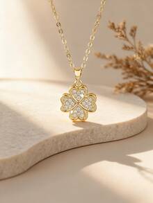 1pc Fashionable Elegant Lucky Four-Leaf Clover Necklace With Heart-Shaped Cubic Zirconia Pendant, Charming Jewelry Gift