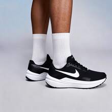Nike 男士跑步鞋，透气舒适运动鞋，气垫，公路跑鞋，户外，宽版，黑色低帮运动鞋，健身训练鞋，AIR WINFLO 10 WIDE FN7992-003 - 黑/白 - 查看 3