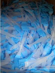 1pc Olive Oil Spray Bottle, PET Material, Suitable For Holding Various Liquids, Applicable For Outdoor BBQ, BBQ Rack, Low-Fat Food, Salad, Kitchen, Barbecue, Air Fryer And Camping, Suitable For Women, Light-Weight Home Grilling, Sprayer, Dispenser, Refillable Spray Bottle. Kitchen Tool, Kitchen Accessory, Back-To-School (Color & Style Random)