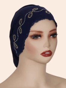 1pc Women's Fashionable Rhinestone Decorated Scarf, Soft Modal Fabric, Suitable For Malaysia & Middle East