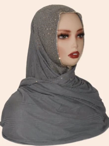 1pc Women's Striped Knit Elastic Fabric Diamond Chain Crafted Viscose Maxi Scarf, Malaysian Hijab Fashion Headscarf
