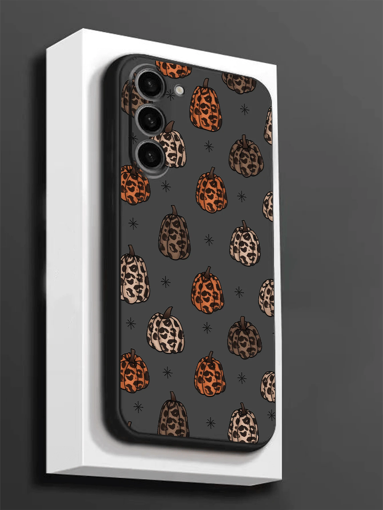 Cheetah,Leopard Print 1pc Unique Creative Harvest Pumpkin & Leopard Print Black Phone Case/Cover Compatible With IPhone, Honor, Redmi, Galaxy,