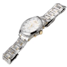 Seiko Reloj de cuarzo para hombre con esfera blanca, correa de acero inoxidable resistente al agua 100M, tres esferas, estilo de negocios y ocio SPC058J1