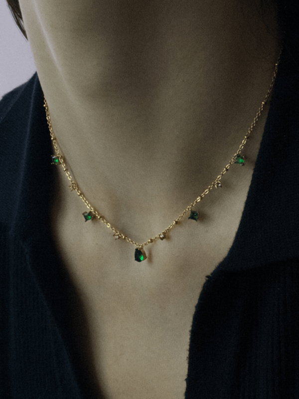 1pc Vintage French Elegant Emerald Green Teardrop Zirconia Necklace