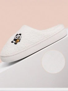 1 双青少年/情侣毛绒熊拖鞋，卡通熊猫刺绣，厚底轻便，法兰绒衬里，室内保暖家居鞋 - 白色 - 查看 5