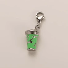 1 pieza Taza de té de lencería de acero de color, bola de cristal, corona de niña pequeña, sombrero de la ciudad Blender, colgante de acero inoxidable, se puede usar para hacer collares, pulseras, aretes, llaveros, etc. Material de acero inoxidable chapado en oro de 18K, joyería, cuentas decorativas, joyería de mujer, joyería DIY, joyería de llavero, joyería de acero inoxidable, colgante de acero inoxidable.